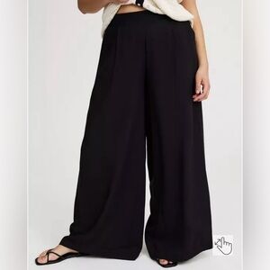 Torrid Pull-On Wide Leg Pant